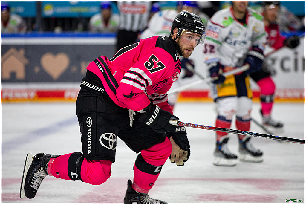 PENNY DEL; Koelner Haie- Eisbaeren Berlin; Koeln, 16.10.2022